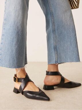 ✨NWT ASOS DESIGN LIRIENNE BALLET FLATS✨